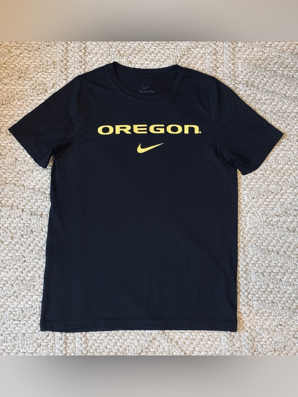 Nike Youth Oregon Ducks Dri-FIT Legend Football Team Issue T-Shirt Size M 10/12